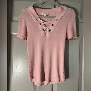 Women’s Light Pink V-Neck Fitted Shirt - Large